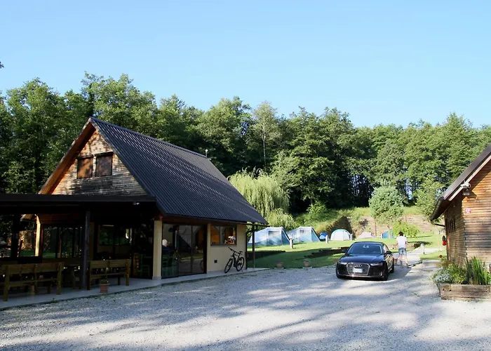 Glamping Virje Resort Bovec